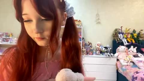 Eva  online show from 04.18.26