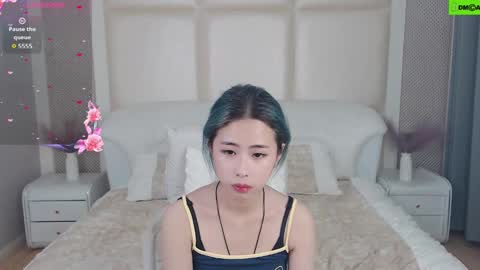 Snapshot of berniceafra chatting on 09.18.25 berniceafra online show from 09.18.25