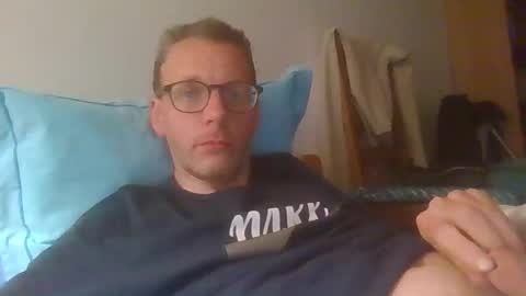 Snapshot of bernie484237 chatting on 05.13.26 Bernie online show from 05.13.26