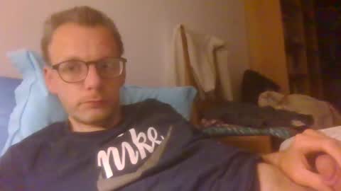 Snapshot of bernie484237 chatting on 05.14.26 Bernie online show from 05.14.26