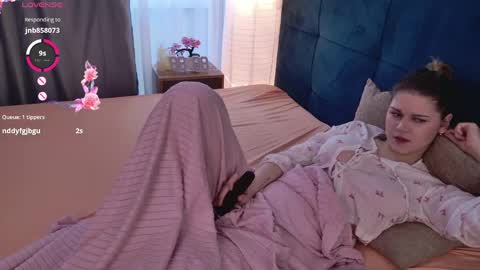 berrybitte online show from 04.10.26