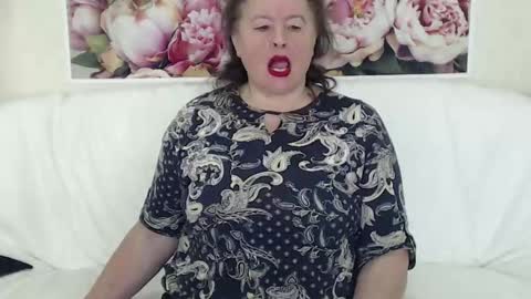 BerryShickX online show from 10.21.25