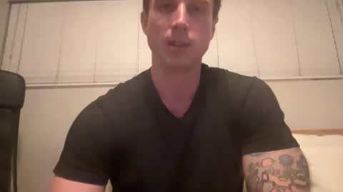 Snapshot of bestcoast35 chatting on 11.08.25 Bestcoast3579 online show from 11.08.25