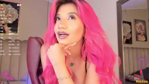 Snapshot of bestfamily chatting on 02.11.25 Marilee online show from 02.11.25