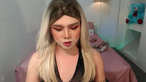 bestgirljulia online show from 10.10.25