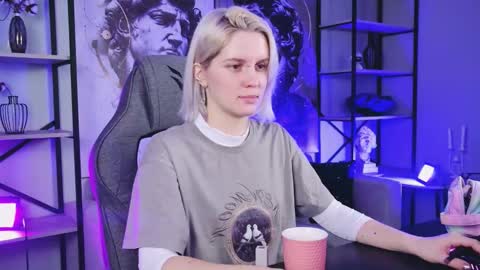 Snapshot of bethanycloud chatting on 02.10.26 Bethany online show from 02.10.26