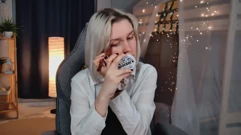 Snapshot of bethanycloud chatting on 06.05.26 Bethany online show from 06.05.26