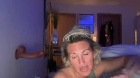 Best Time and Even better Convo online show from 12.17.25