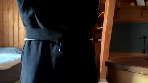 betterthanmen online show from 02.14.25