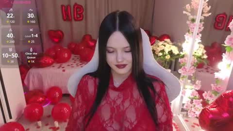 Snapshot of betty__davvis chatting on 12.16.25 Betty online show from 12.16.25