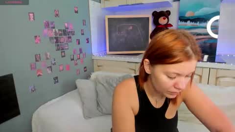 Snapshot of betty_baker1 chatting on 09.27.25 Betty online show from 09.27.25