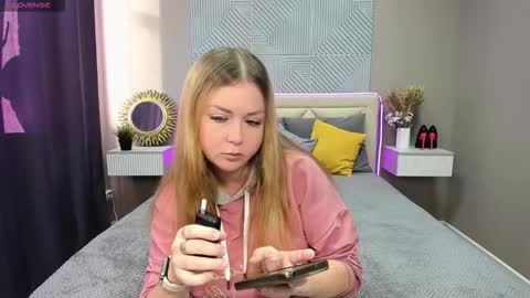 Mila Sweet online show from 09.17.25