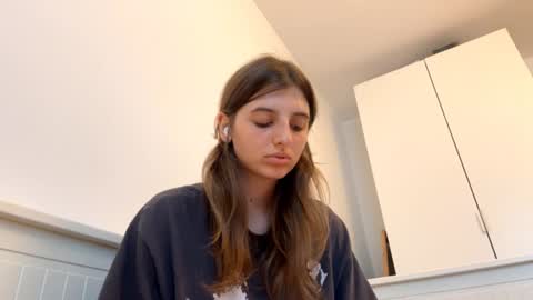 Snapshot of beulahweikert chatting on 06.20.26 Lina online show from 06.20.26