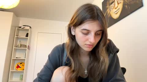 Snapshot of beulahweikert chatting on 07.28.26 Lina online show from 07.28.26