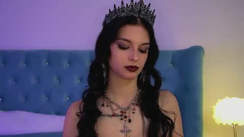 Beverly online show from 04.24.26