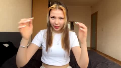 Bella online show from 02.25.26