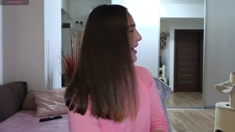   BeyonceDoll       Twitter DollBeyonce    online show from 02.25.26