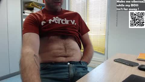 Snapshot of bi_french69 chatting on 01.21.25 My name is David and if you like public exhibitions you wont be disappointed with me LoL - My favorite vibes is 44 online show from 01.21.25