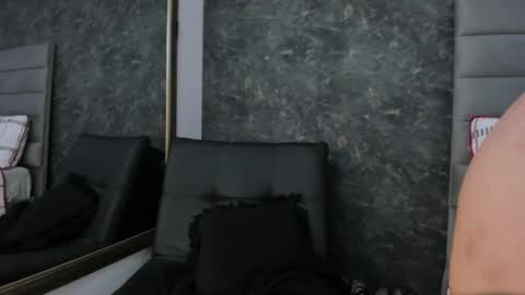 Snapshot of bianca_bella_ chatting on 12.31.24 BESHA... online show from 12.31.24