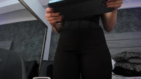 Snapshot of bianca_bella_ chatting on 01.09.25 BESHA... online show from 01.09.25