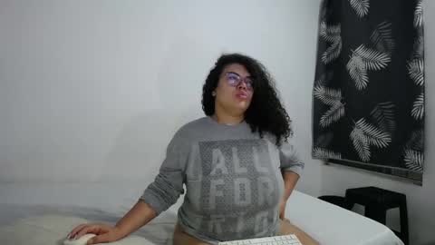 Bianca Tuesday to Sunday from 2am to 6am UTC-5 online show from 04.19.26