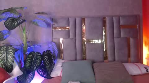 Bianca online show from 10.31.25