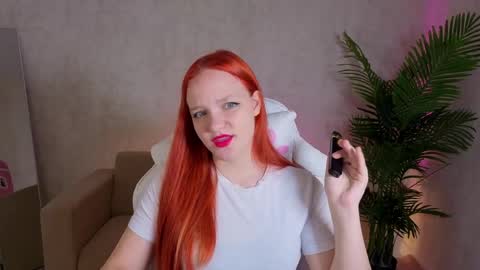 Snapshot of bianca_touch chatting on 05.19.26 Candace online show from 05.19.26