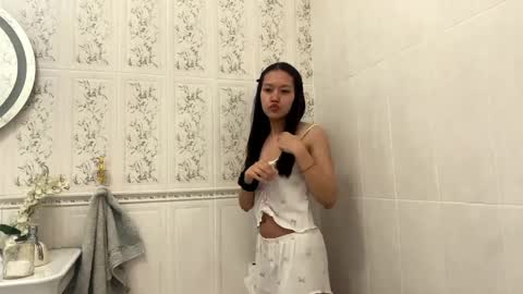 Aya online show from 04.10.26