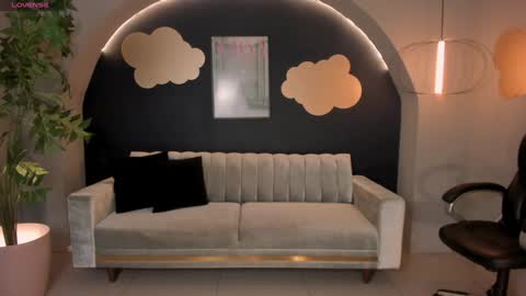 Bianca Pierce online show from 01.27.25