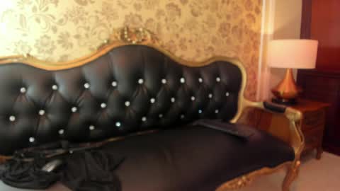 Bianca Royalle online show from 04.09.26