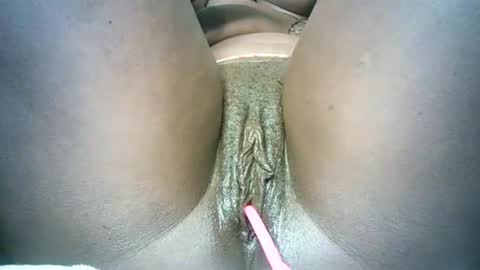 pretty online show from 01.20.25