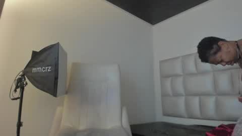 Snapshot of bibiana_js_ chatting on 09.19.25 bibiana_js_ online show from 09.19.25