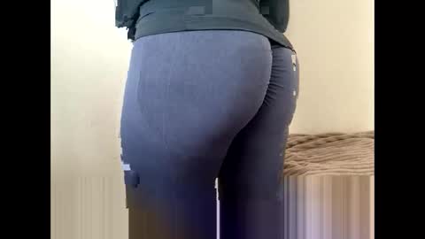 Bibi Royce online show from 12.24.24