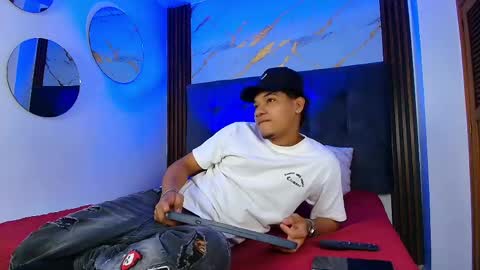 Snapshot of bick_jhonn chatting on 05.20.26 Bick Khonn online show from 05.20.26