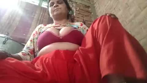 Mona online show from 12.25.24