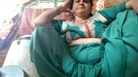 Mona online show from 03.05.25