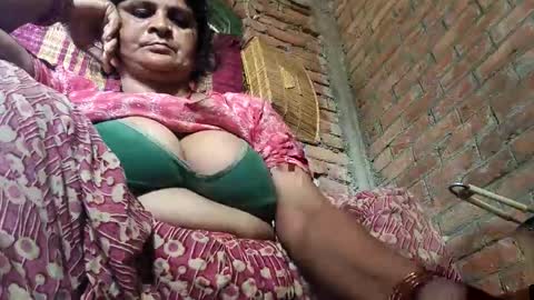 Mona online show from 09.12.25