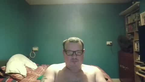 Snapshot of bidan1986 chatting on 02.14.25 bigdan1986 online show from 02.14.25
