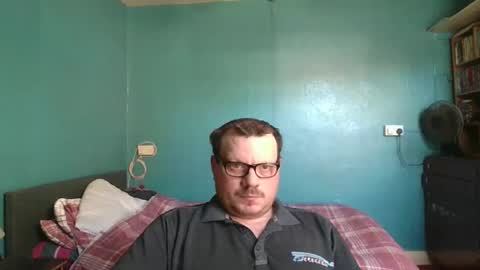 Snapshot of bidan1986 chatting on 02.28.25 bigdan1986 online show from 02.28.25