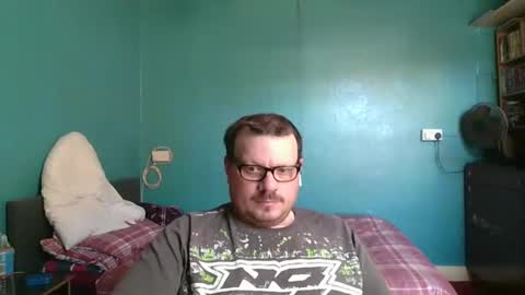 Snapshot of bidan1986 chatting on 03.08.25 bigdan1986 online show from 03.08.25