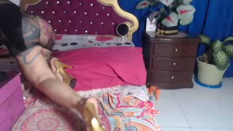 Marcela online show from 02.12.25