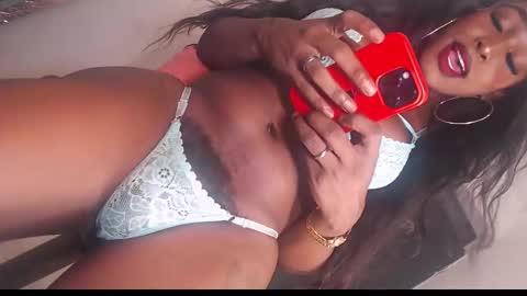 Snapshot of big_goddess_black chatting on 02.13.25 dashiell online show from 02.13.25