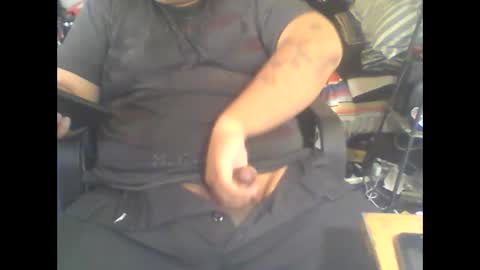 Snapshot of big_juicy689 chatting on 10.01.25 Big Lex online show from 10.01.25