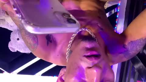 Stiven Leon online show from 01.03.25