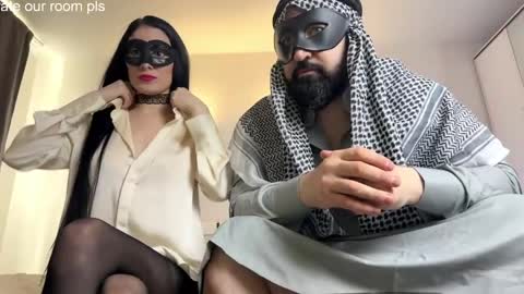 Esmeralda and Sheikh online show from 04.03.26