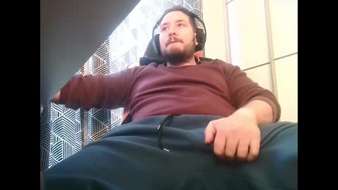 Snapshot of big_sele chatting on 02.28.25 bigbroly88 online show from 02.28.25