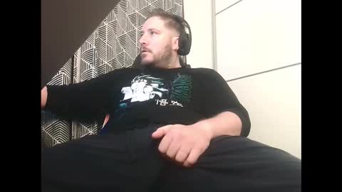 Snapshot of big_sele chatting on 11.16.25 bigbroly88 online show from 11.16.25