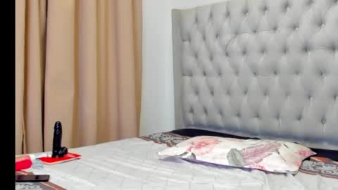 Snapshot of big_sexyjr chatting on 09.23.25 big sexyjr online show from 09.23.25