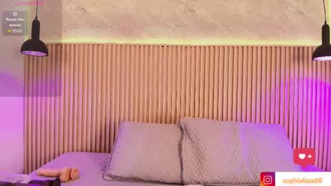 Snapshot of big_tits_in_your_face chatting on 12.17.25 Tell me Sophia online show from 12.17.25