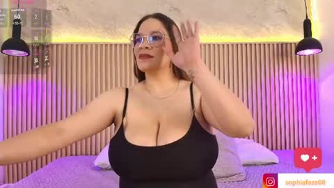 Snapshot of big_tits_in_your_face chatting on 07.16.26 Tell me Sophia online show from 07.16.26